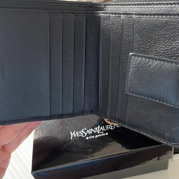 Authentic YSL Bi-Fold French Wallet with Box and Authenticity Cards - Picture 6 of 10